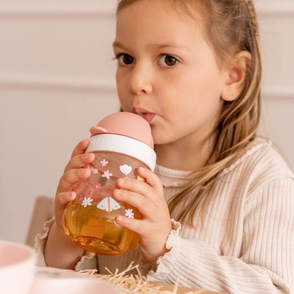 0018000_little-dutch-straw-cup-flowers-butterflies-flowers-butterflies-1_1000